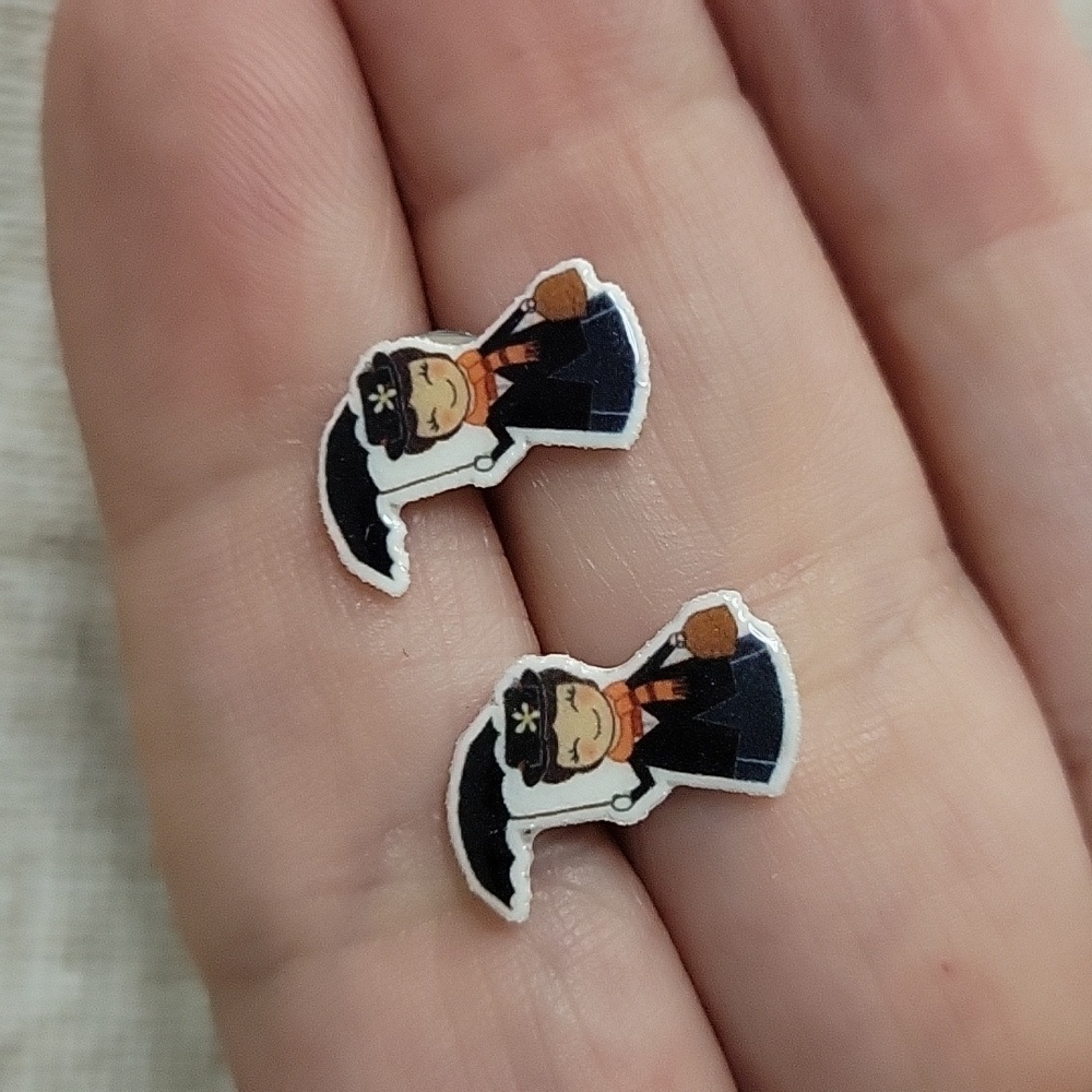 🔥LAST PAIR🔥 MARY POPPINS CHARACTER STUD EARRINGS